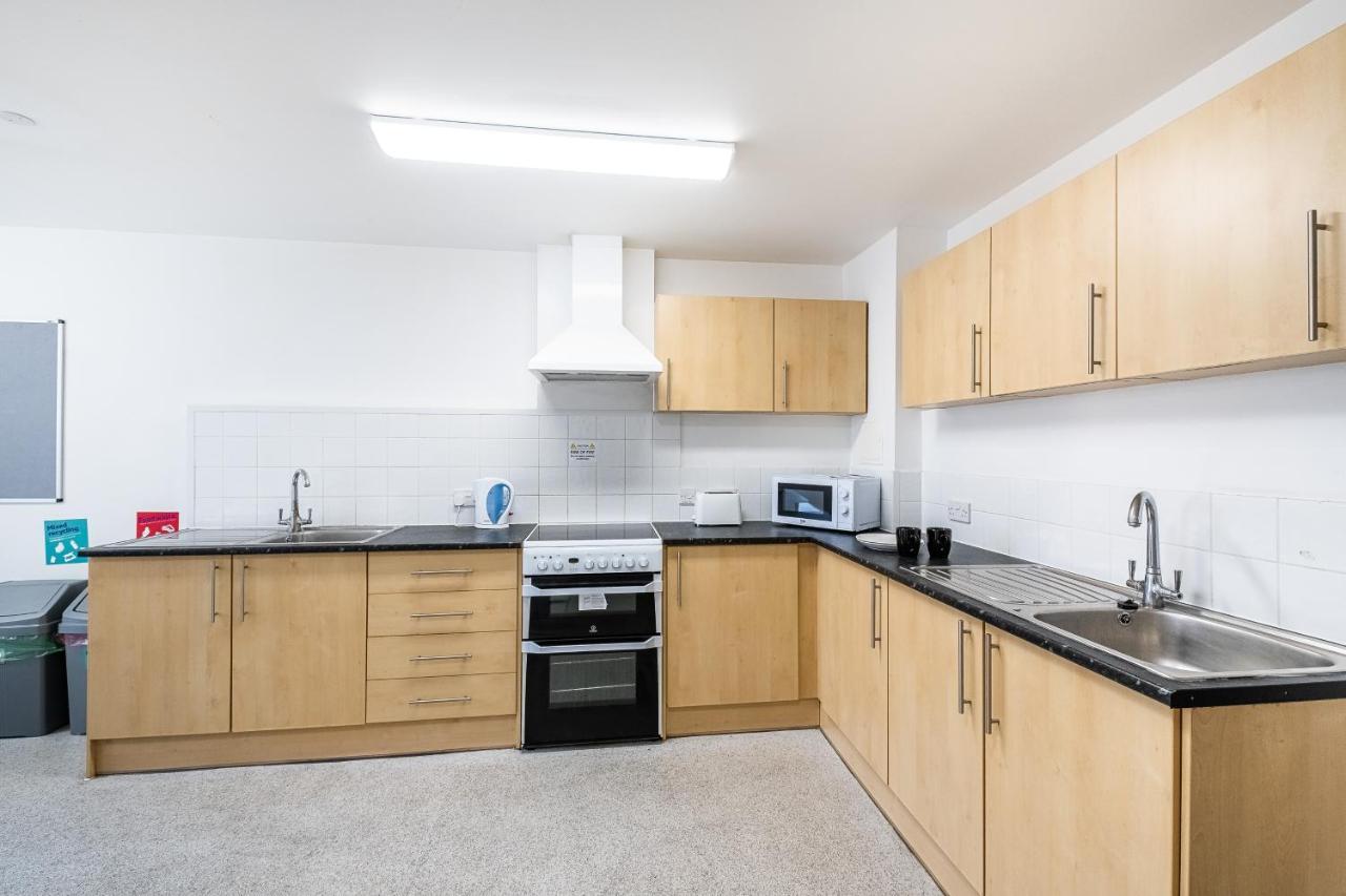 Hoo 1 Night Free Comfortable Ensuite Rooms, Gillingham - Sk المظهر الخارجي الصورة
