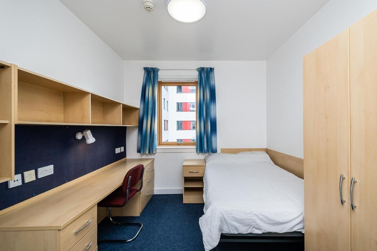 Hoo 1 Night Free Comfortable Ensuite Rooms, Gillingham - Sk المظهر الخارجي الصورة